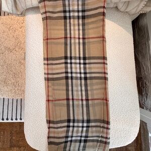 Cotton iconic pattern scarf